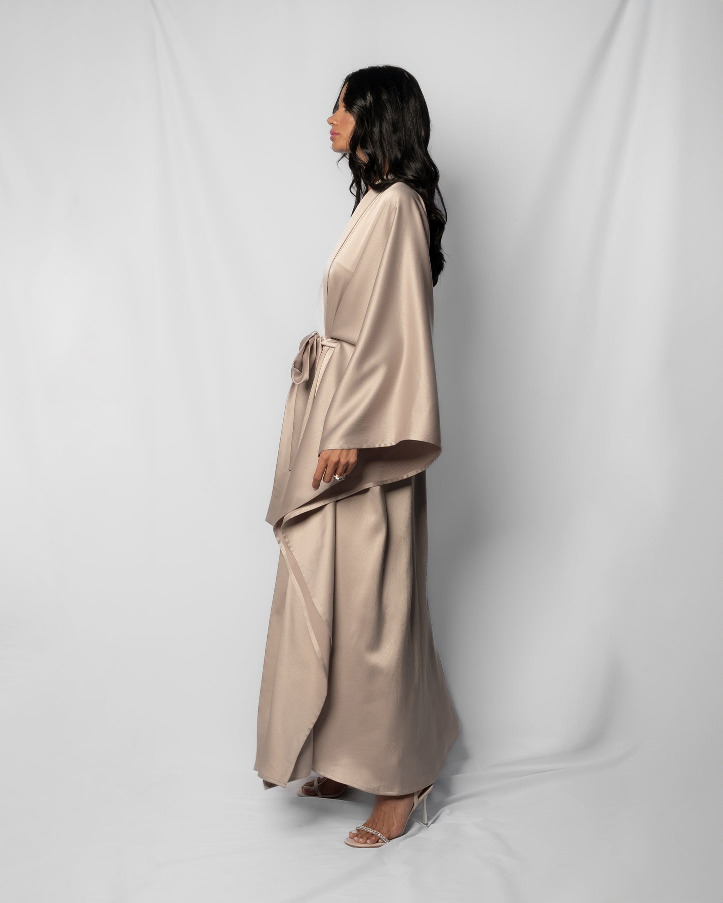 Mono Abaya